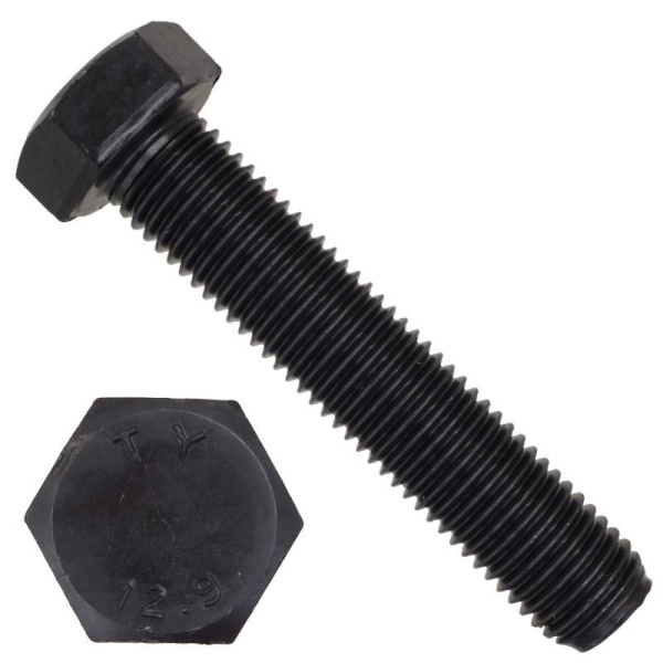 Болт 24х 60 черный DIN931